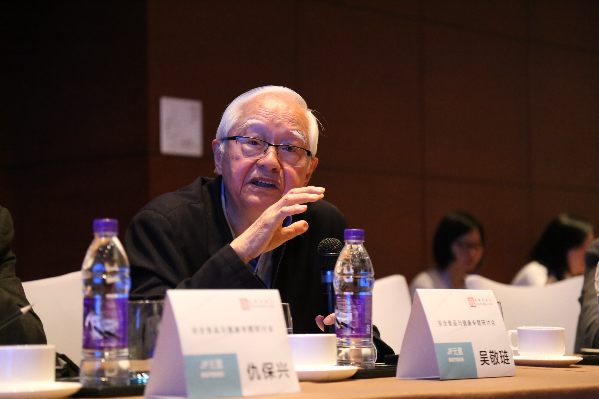 新華社獨家專訪：“80后”泰斗吳敬璉話經濟改革熱點